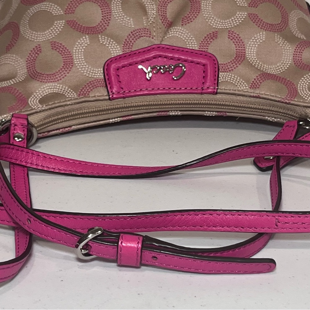 Coach Ashley Dotted OP Art Swingpack - Picture 8 of 10